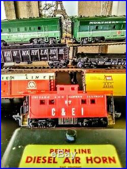 1955 German Penn Line HO NP Freight Train Set Complete with Track & Air Horn #5505